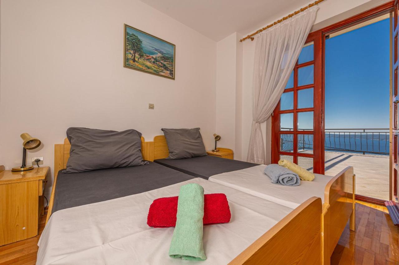 Apartments Francoise Crikvenica Esterno foto