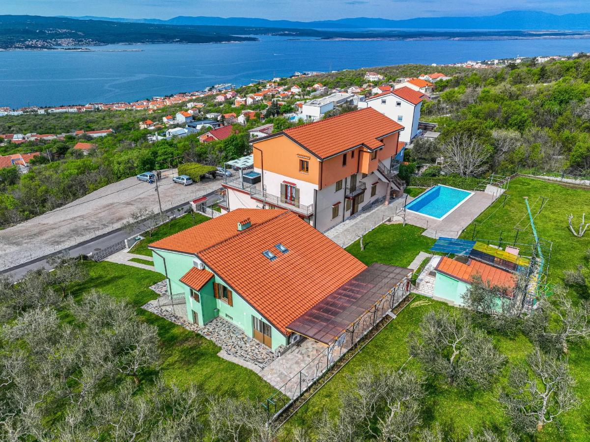 Apartments Francoise Crikvenica Esterno foto