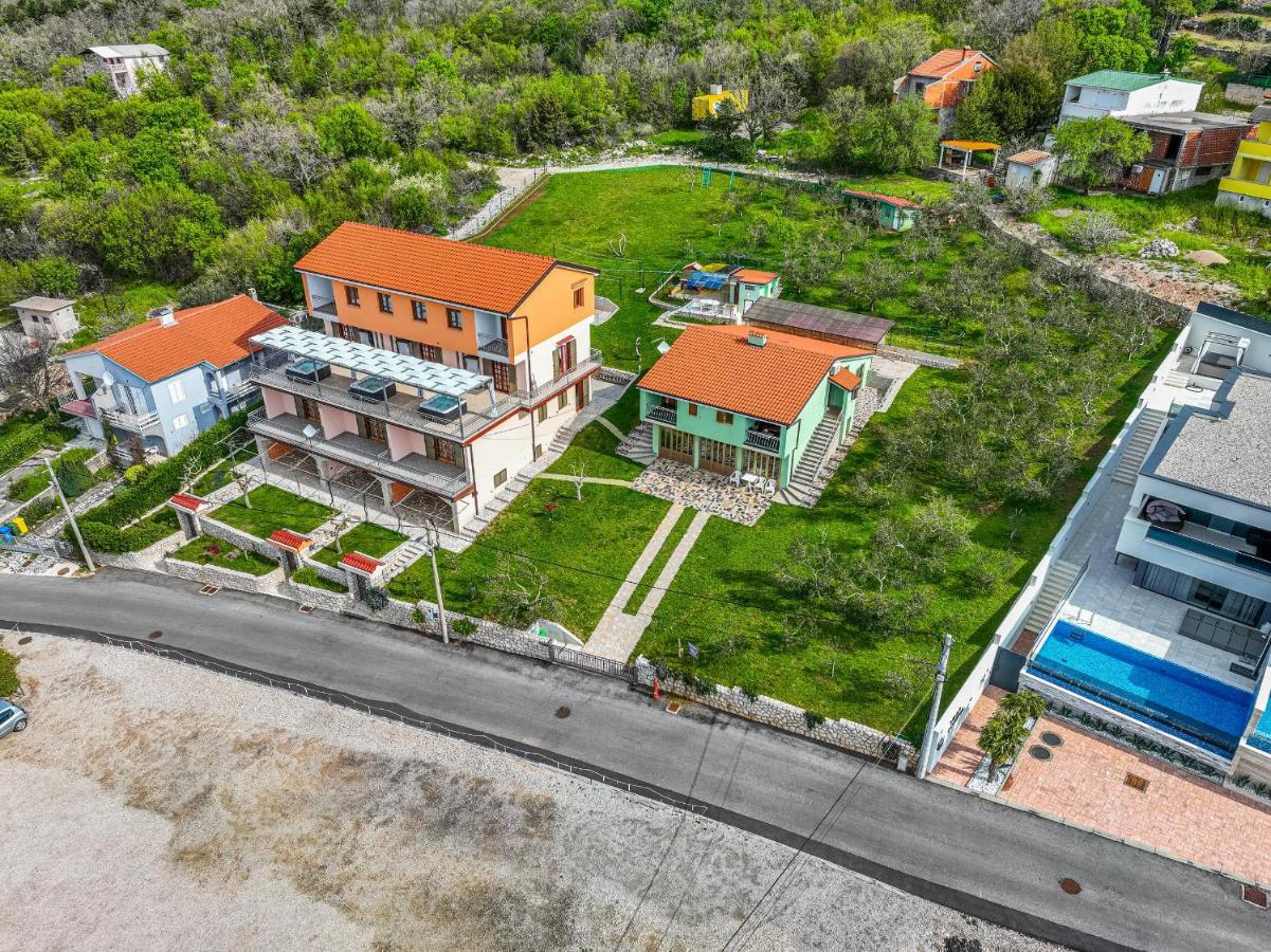 Apartments Francoise Crikvenica Esterno foto