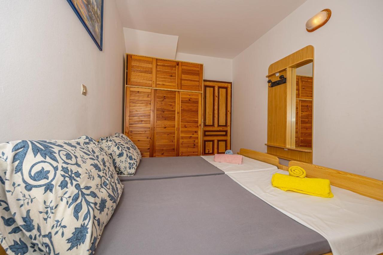 Apartments Francoise Crikvenica Esterno foto