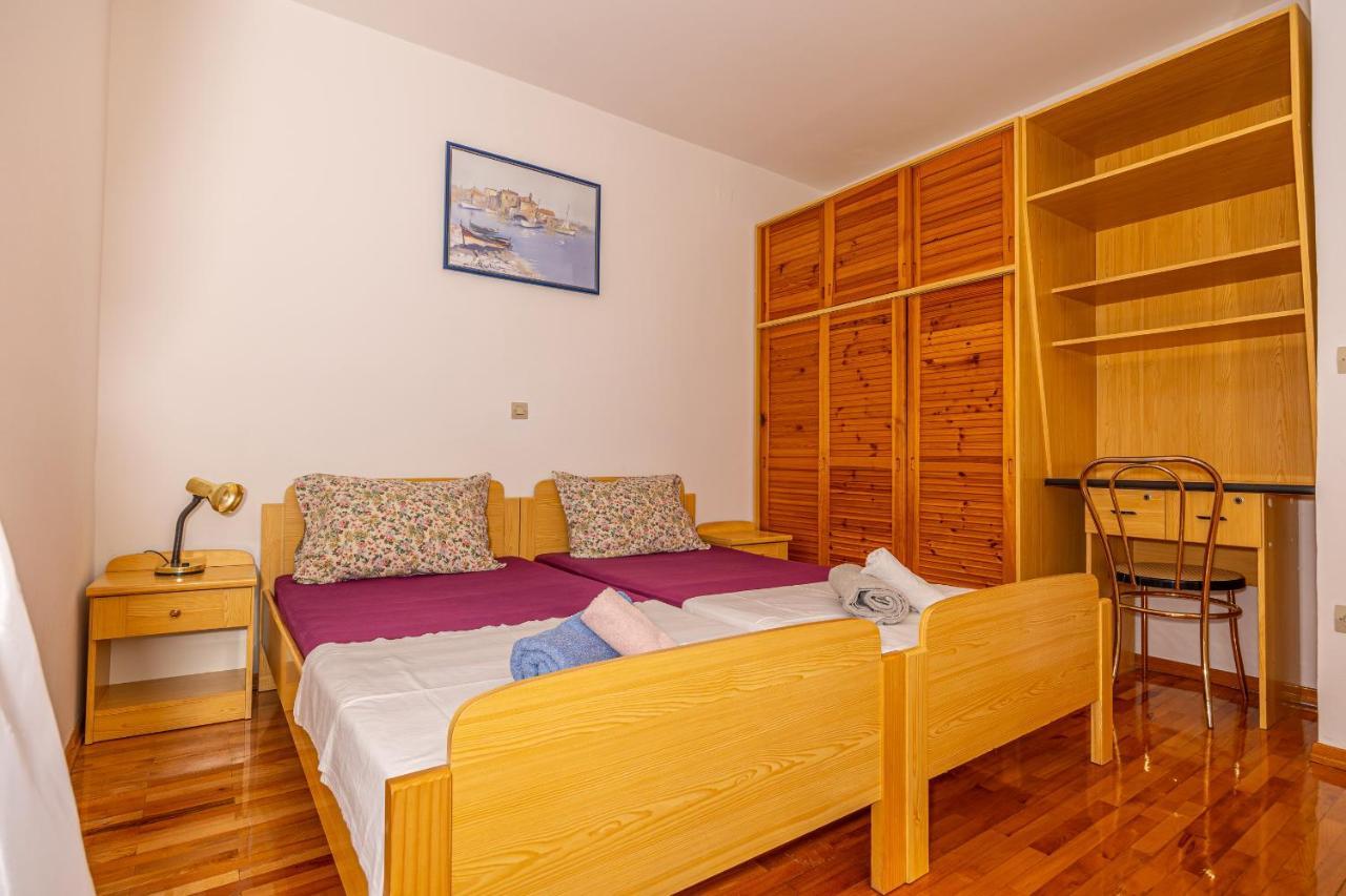 Apartments Francoise Crikvenica Esterno foto