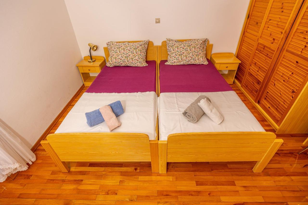 Apartments Francoise Crikvenica Esterno foto